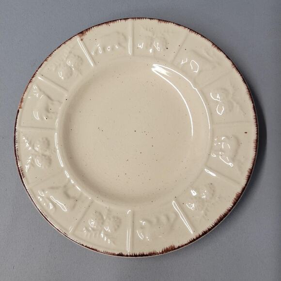 Bass Pro Shops Wilderness Salad Plate 7.5" Crackle Glaze Wildlife Animal Ceramic - Picture 1 of 11